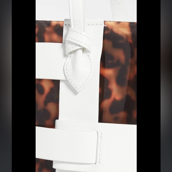 Pamela Munson The Avis Tote in Tortoise - Picture 4 of 8